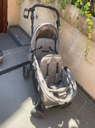 Carro gemelar gris