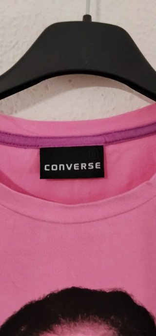 Camiseta Converse Rosa con Estampado Mujer