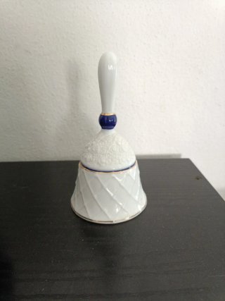 Campanella in ceramica bianca