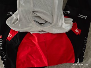 Maillot  + culotte Ciclismo BMC Impec Pearl Izumi