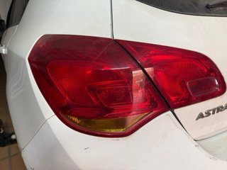 Piezas Opel Astra 2010