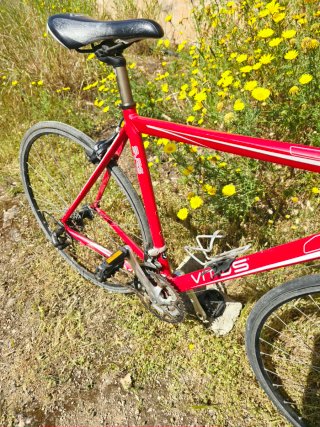 Bicicleta de carretera virus t54