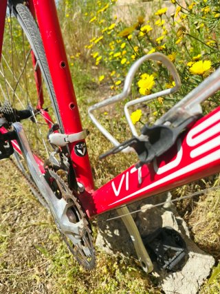 Bicicleta de carretera virus t54