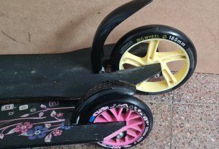 Patinete infantil.