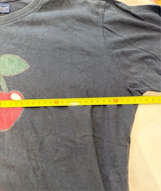 Camiseta Pacha Ibiza Negra con Cerezas