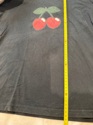 Camiseta Pacha Ibiza Negra con Cerezas