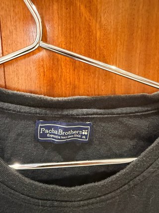 Camiseta Pacha Ibiza Negra con Cerezas