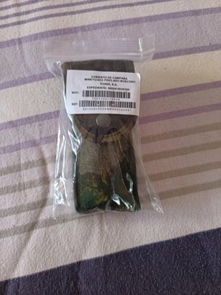 Cubierto de campaña militar camuflado