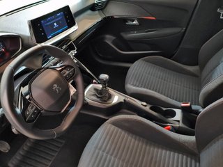 Peugeot 208 2022