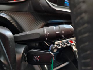 Peugeot 208 2022