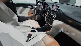 Mercedes-Benz Clase A  180 CDI ELEGANCE
