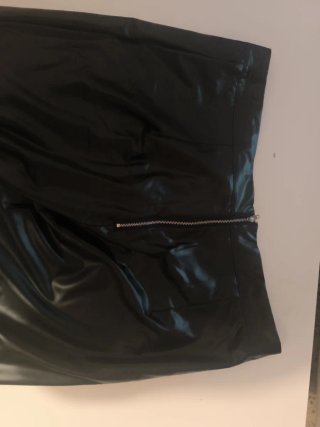 Pantalón fino cuero Shein negro