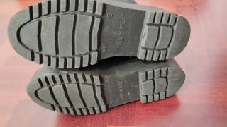 Botas estilo Chelsea ASOS Negras