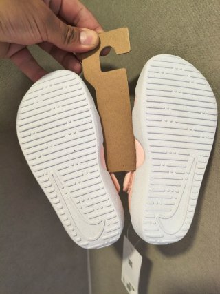Nike Sunray Protect 4 Tg 28 Rosa Bambina Nuove