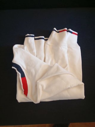 !OCASIÓN! Sudadera Carolina Herrera Blanca Talla S