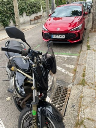 Kawasaki ER6N Negra