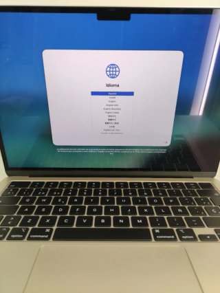 MacBook Air A2681