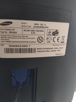 Monitor Samsung SyncMaster 19