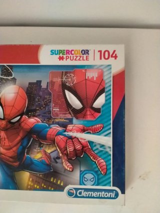 Puzzle Spiderman Clementoni 104 piezas