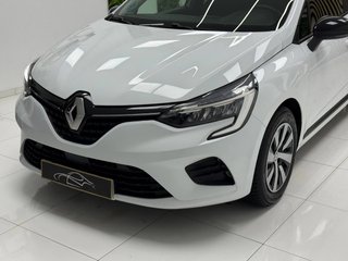 RENAULT Clio Blue dCi Business desde 179€/mes*