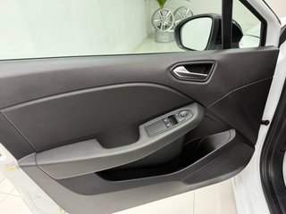 RENAULT Clio Blue dCi Business desde 179€/mes*
