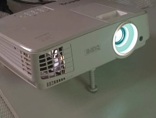 Proyector Benq DLP Blanco 3200 Lúmenes