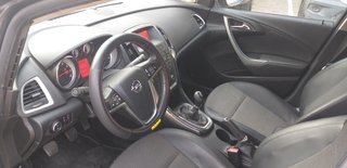 Opel Astra 2013
