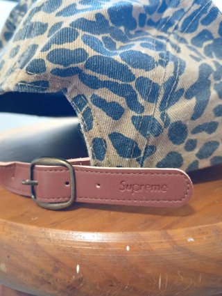Gorra Supreme Estampado Leopardo