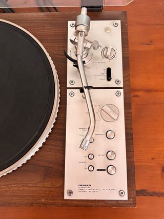 Tocadiscos Pioneer PL-570 Quartz Drive