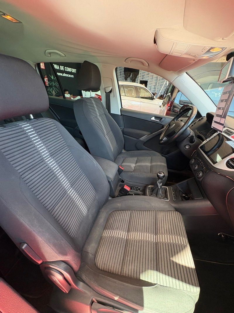 Volkswagen Tiguan 1.4 TSI Sport 2010, foto 11