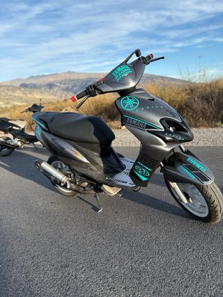Yamaha Jog RR Scooter Automática
