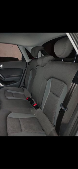 Audi A1  sportback version 1.4 TDI active design