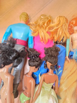 Lote 16 Bambole Mattel e Disney