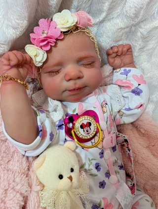 Reborn realizada con Génesis, horneado y barnizada