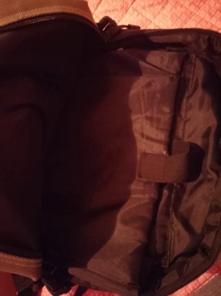 Mochila portátil negra y gris