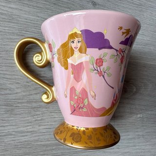 Taza castillo La Bella Durmiente, Disney Store.