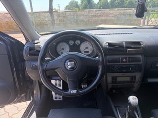 SEAT Leon FR
