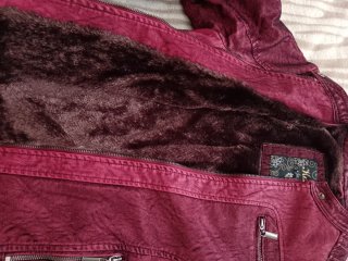 Chaqueta roja(morado) estilo motero