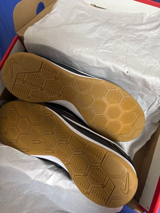 Nike GATO. Zapatillas Futbol Sala T.44
