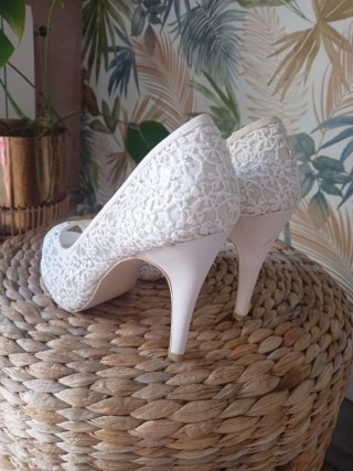 Zapatos de Novia Blancos Encaje Tacón