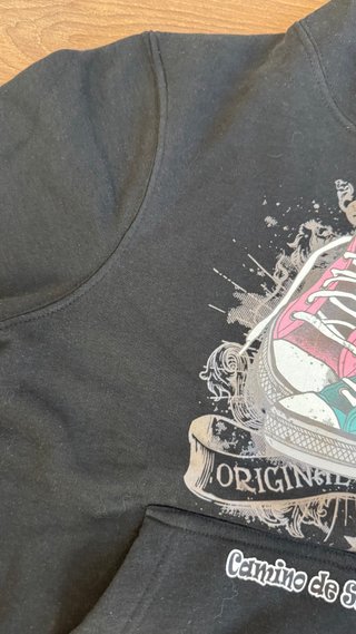 Sudadera Camino de Santiago con zapatillas