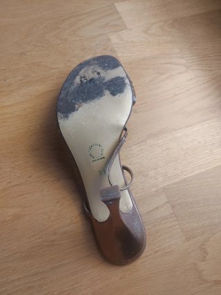 Sandalias de tacón Lodi dorados