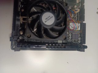 Placa base Mini ITX con procesador y RAM