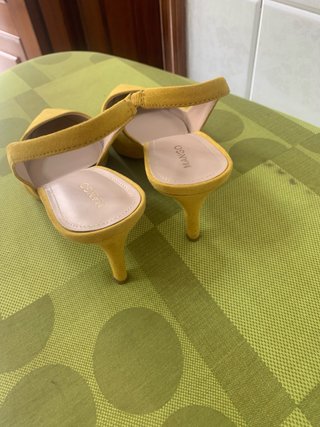 Zapatos destalonados Mango amarillos
