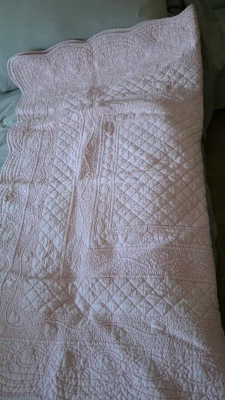 Colcha Zara Home rosa cuna