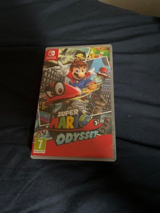 Super Mario Odyssey Switch con scatola originale