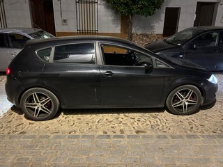 Llantas Dezent 17 5x112 Gomas practicamente nuevas