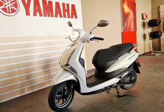 Yamaha D'elight 125 Scooter Blanca