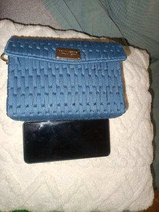 Bolso clutch tejido a mano, azul grisáceo