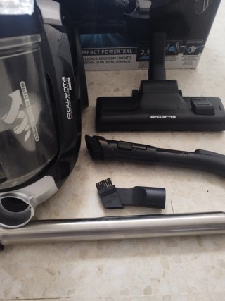 Aspiradora Rowenta Compact Power XXL
